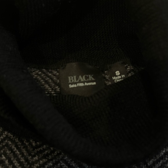 saks fifth designer turtleneck sweater - Picture 3 of 3